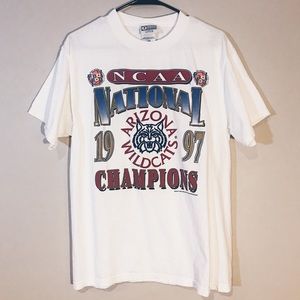 Vintage ‘97 Arizona Wildcats NCAA Champions Tee